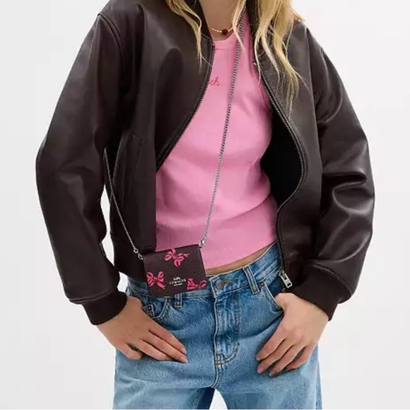 Mini Wallet On A Chain With Bow Print - Picture 3 of 3